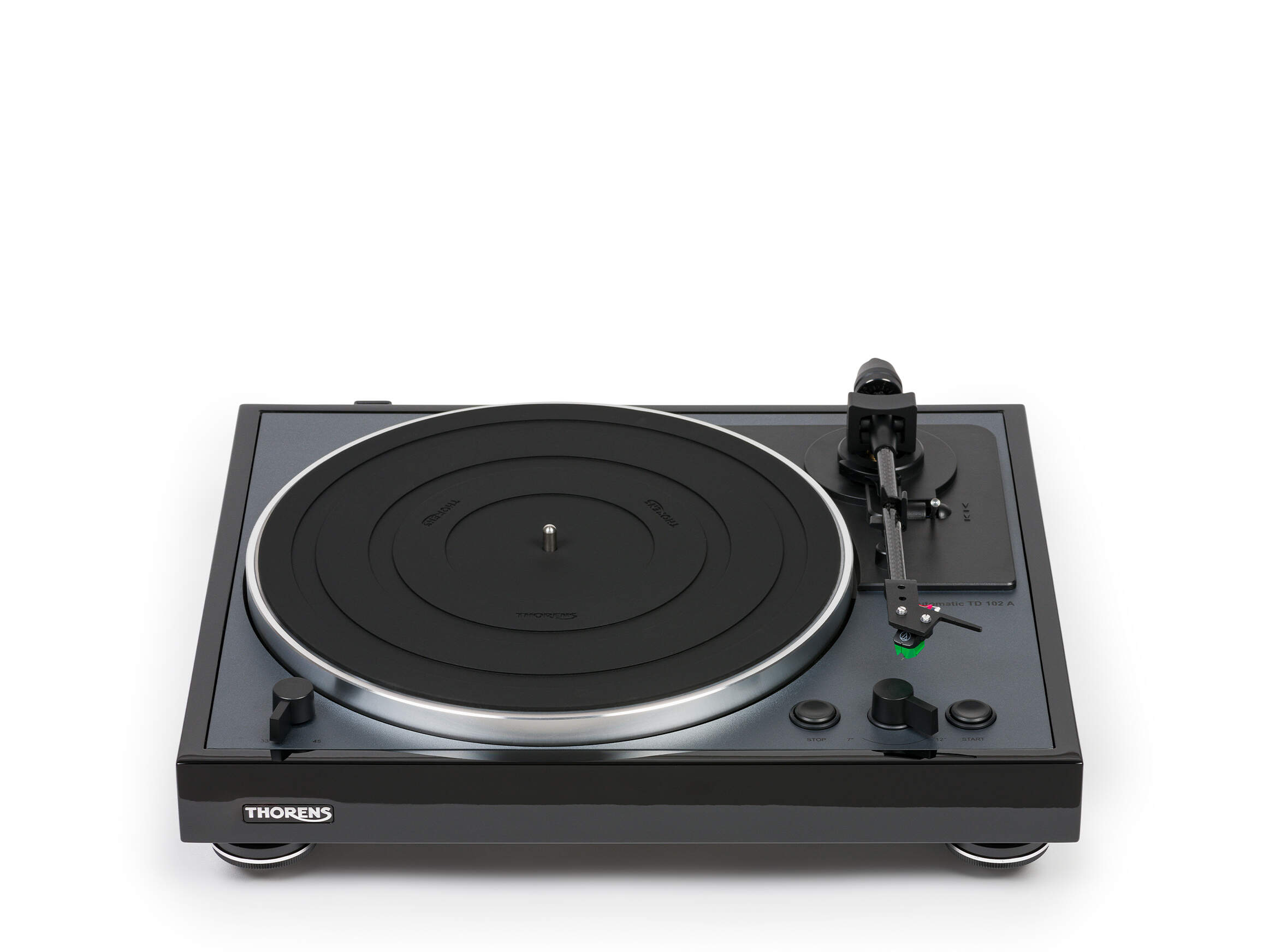 TD 102 A, Schwarz