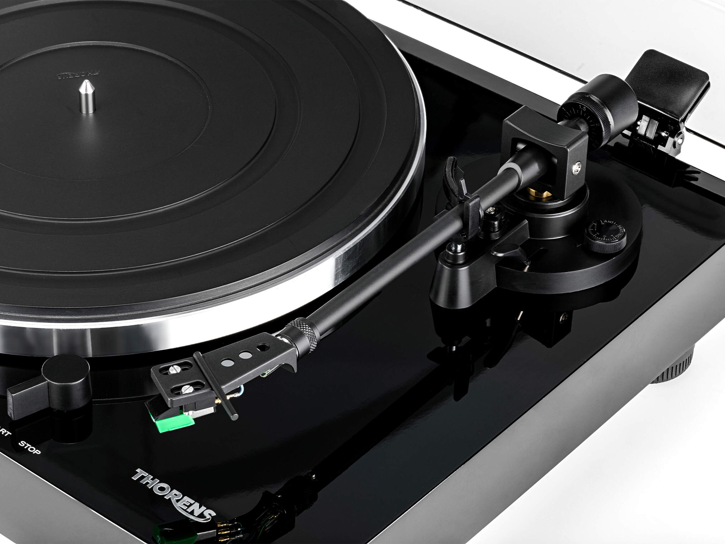 TD 202, Schwarz
