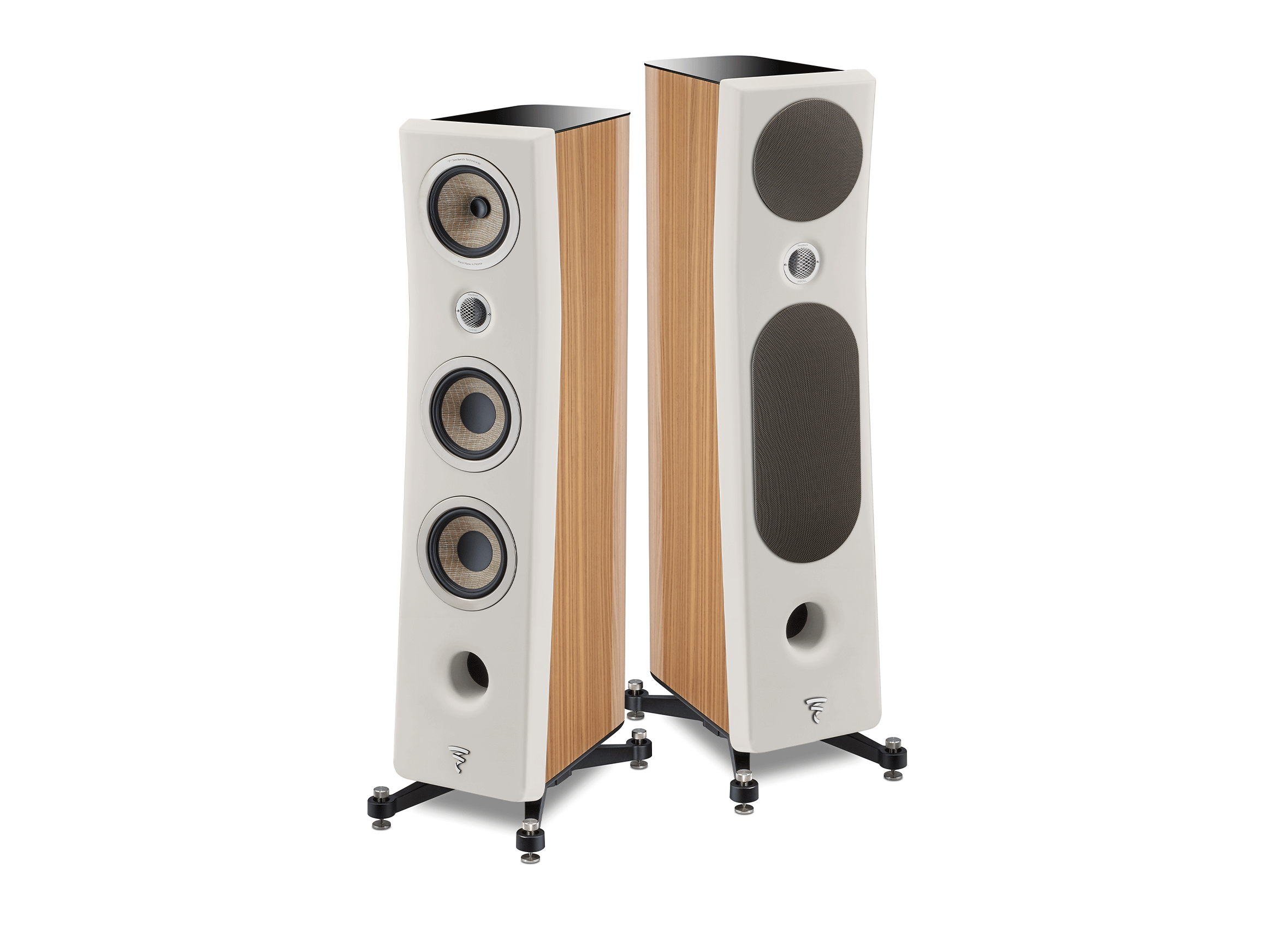 Kanta No. 3, Ivory / Walnut High Gloss